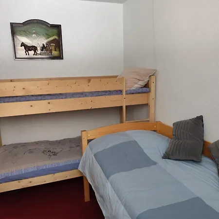 Au Centre De Super Avec Balcon Et Cuisine Equipee - Fr-1-814-68 아파트 *